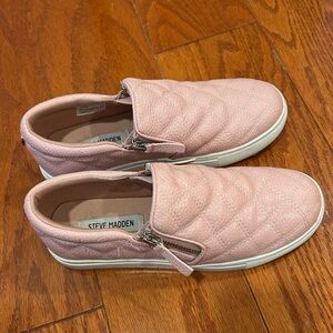 Steve Madden Girls Pink Slip On Quilted Sneaker Size 4